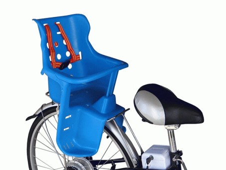 Кресло пластиковое для детей на зад.багажник с ремнями
